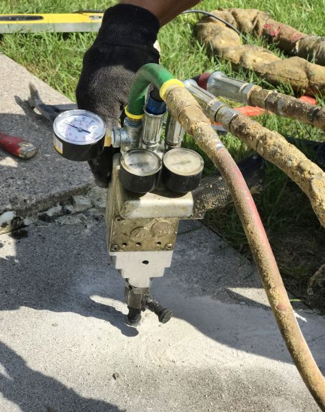 Cost of Concrete Sidewalk Lifting in Land O Lakes